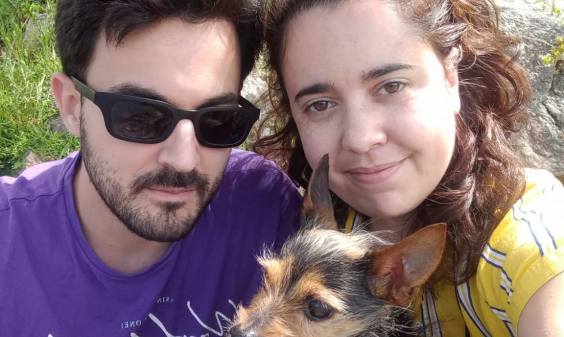 Experiencias de adoptantes. Lucía y Rafa: «El agradecimiento del animal está todos los días en sus ojos»